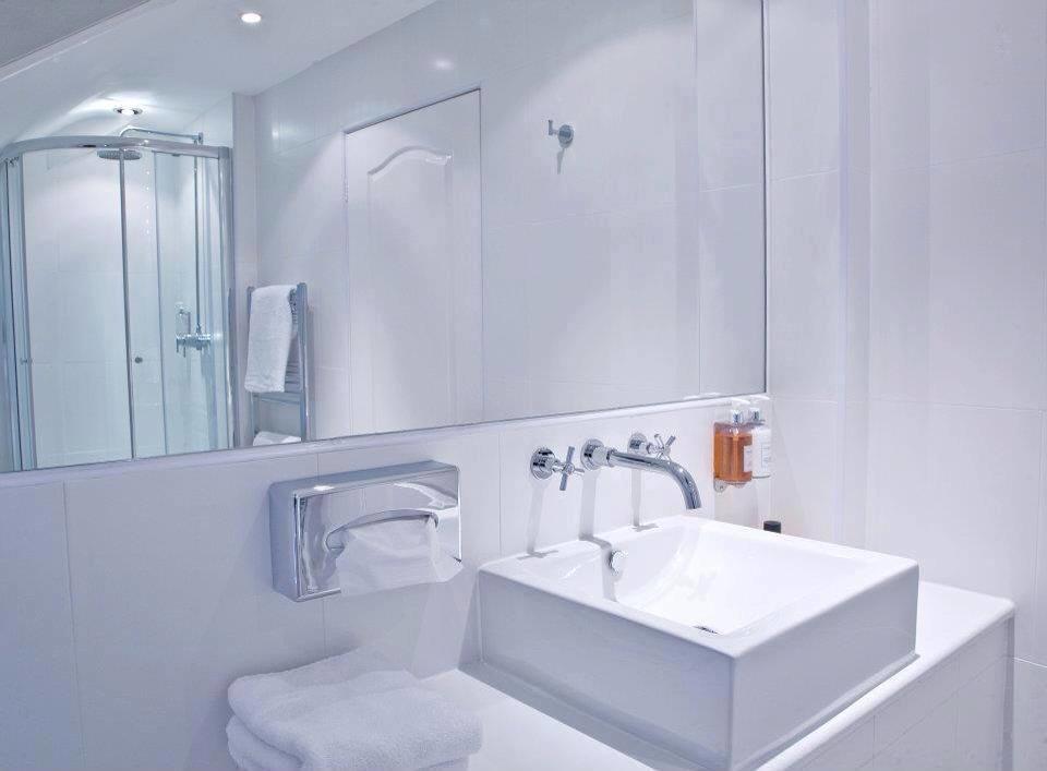 The Blueberry Hotel Pontypridd Luaran gambar